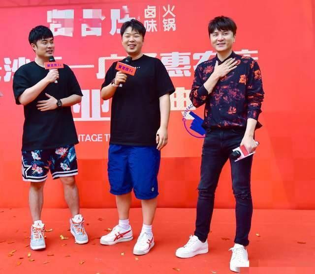 某火锅店爆料视频最新版,揭秘幕后真相，行业乱象一览无余